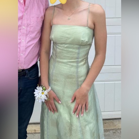 Prom Dress - Picture 9 of 10